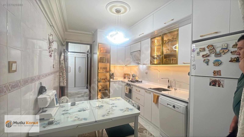 Karakayış Caddesi Buhara Sitesi İçi Yapılı Satılık 3+1 Daire — fotoğraf 4