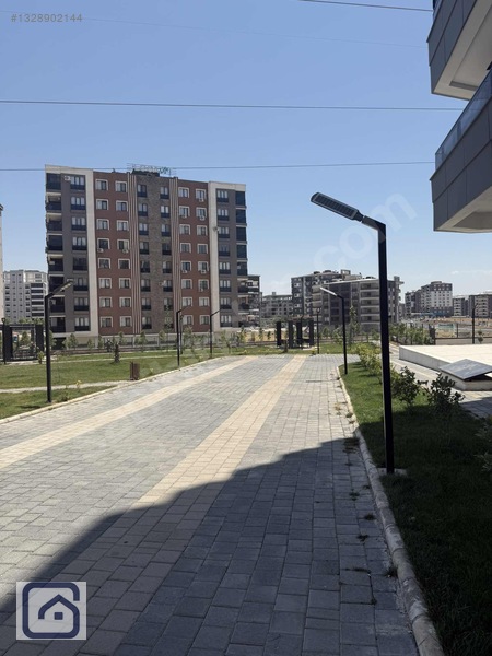 Çelik Gayrimenkul"dan 4+1 Lüks Daire — fotoğraf 2