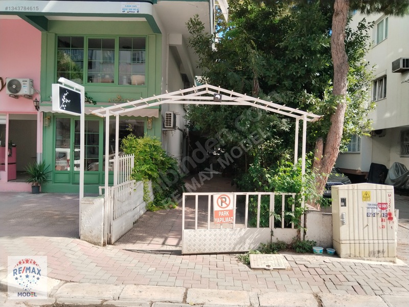 Bostanlıda Tadilatlı, Kiralık 3+1 Daire — fotoğraf 3
