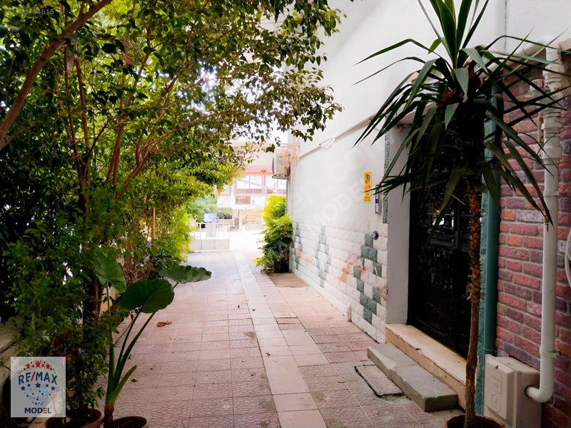 Bostanlıda Tadilatlı, Kiralık 3+1 Daire — fotoğraf 7