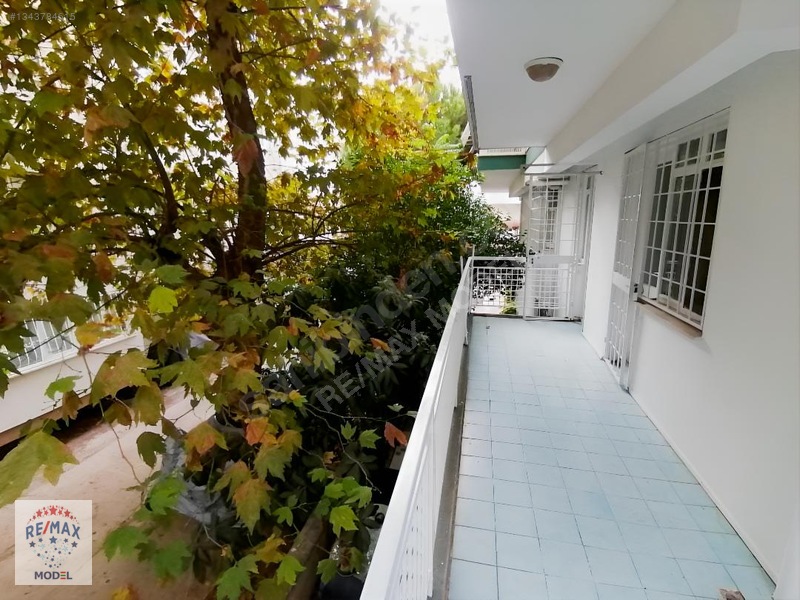 Bostanlıda Tadilatlı, Kiralık 3+1 Daire — fotoğraf 17