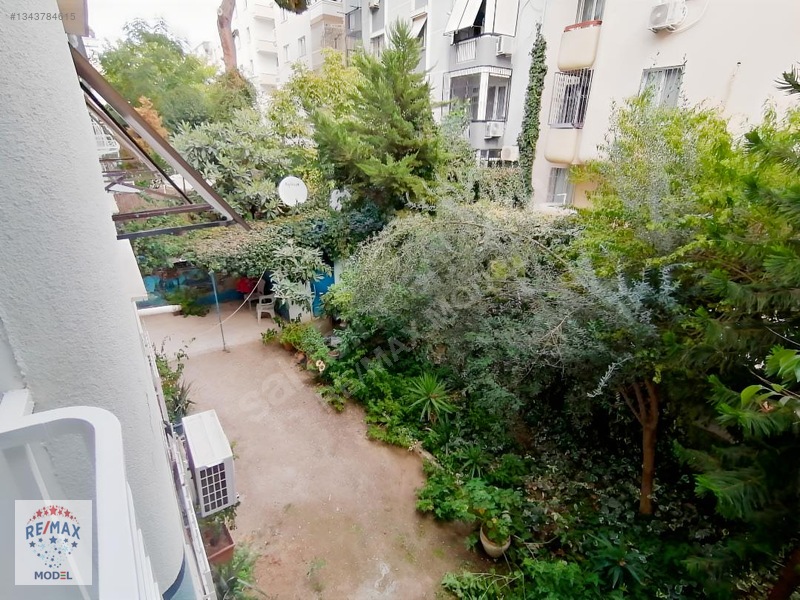 Bostanlıda Tadilatlı, Kiralık 3+1 Daire — fotoğraf 20