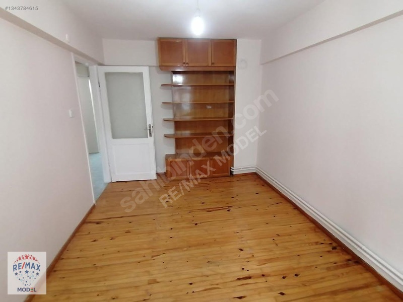 Bostanlıda Tadilatlı, Kiralık 3+1 Daire — fotoğraf 31