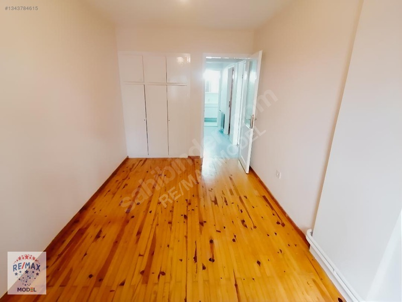 Bostanlıda Tadilatlı, Kiralık 3+1 Daire — fotoğraf 36