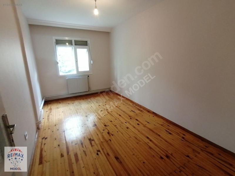 Bostanlıda Tadilatlı, Kiralık 3+1 Daire — fotoğraf 38