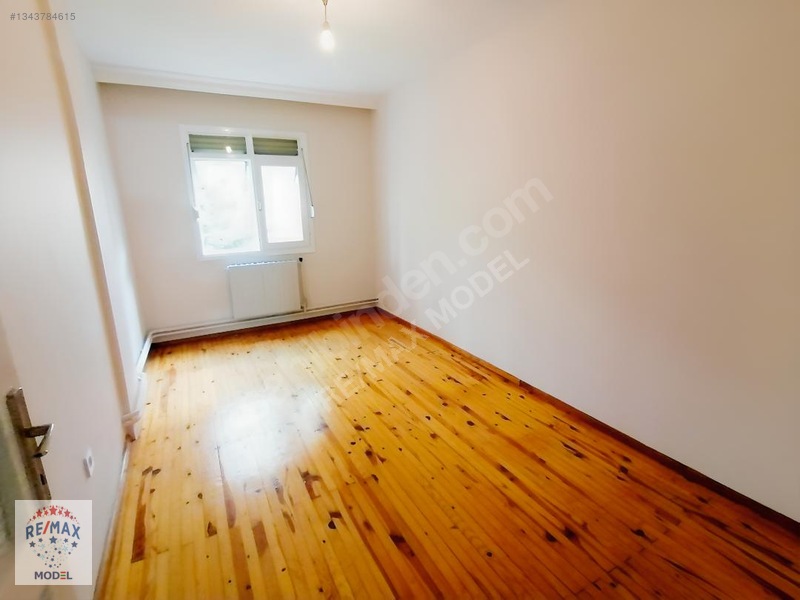 Bostanlıda Tadilatlı, Kiralık 3+1 Daire — fotoğraf 39