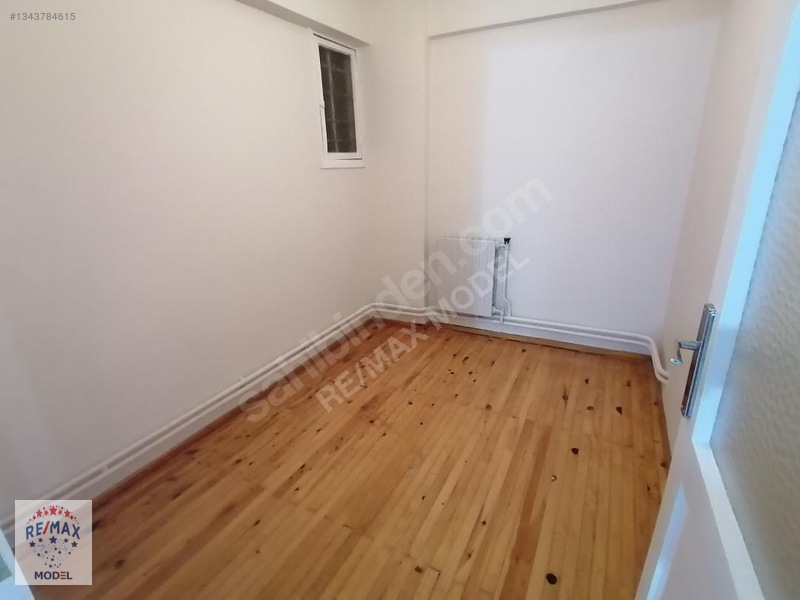 Bostanlıda Tadilatlı, Kiralık 3+1 Daire — fotoğraf 42