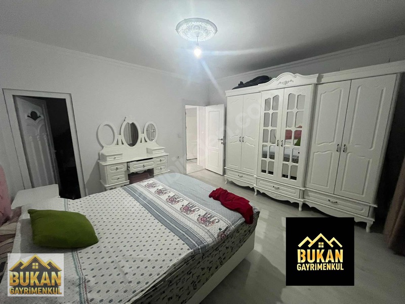 Bukan Kültür Mah. Beykent Sitesinde 170m2 Ara Kat Lüx Kiralık — fotoğraf 5