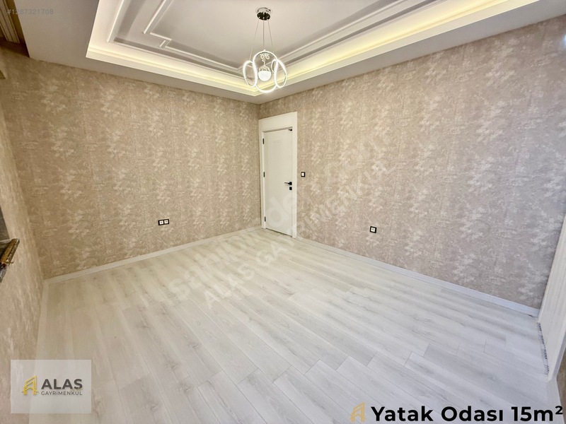 Beştepe'de Geniş Avize+kombi Kat Bahçeli Lüx Sıfır 3.5+1 Satılık — fotoğraf 22