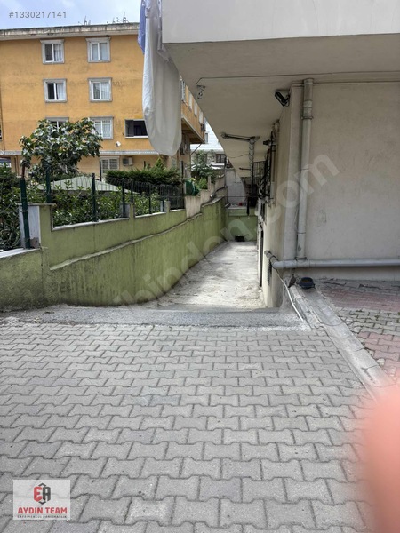 Sultan Gazide 3+1 Site İçi 3 Kat 120 M2 Satılık Daire — fotoğraf 5