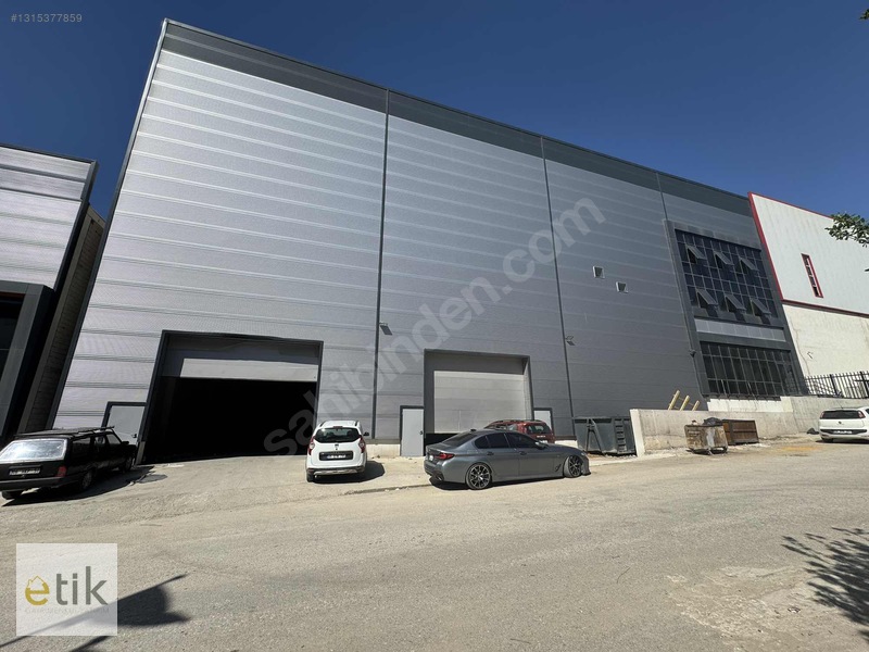 Saray Sanayi Sitesinde 2500m2 Kapalı Alan 200 Kw Elektrik