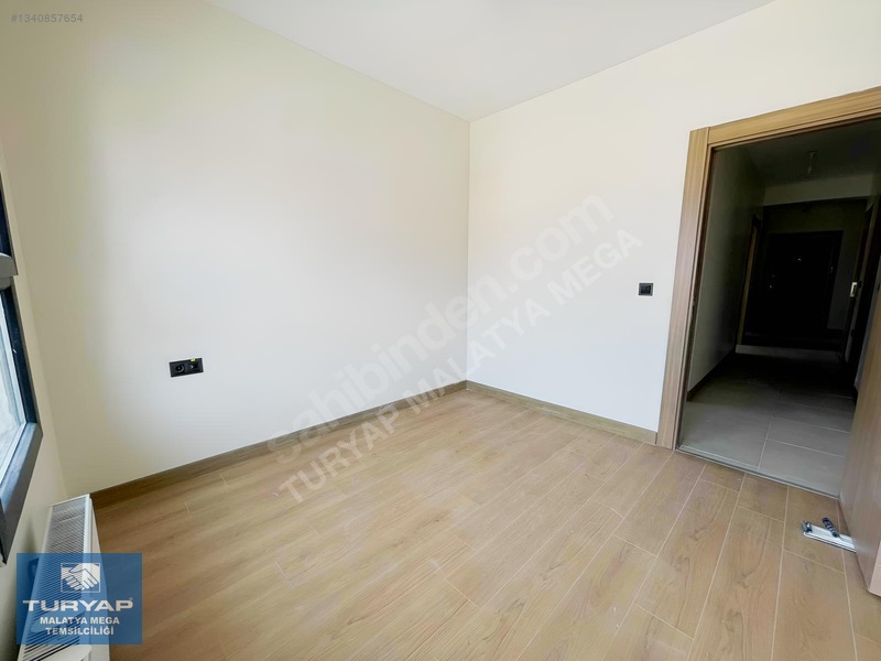 Turyap Mega'dan İkizcede Okul Karşısı Kiralık 3+1 Daire — fotoğraf 7