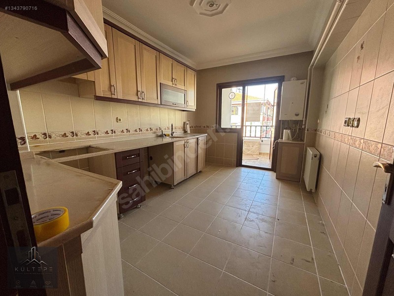 Kültepe Gayrimenkulden Güneşevlerde 3.kat 3+1 Kiralık Daire — fotoğraf 2