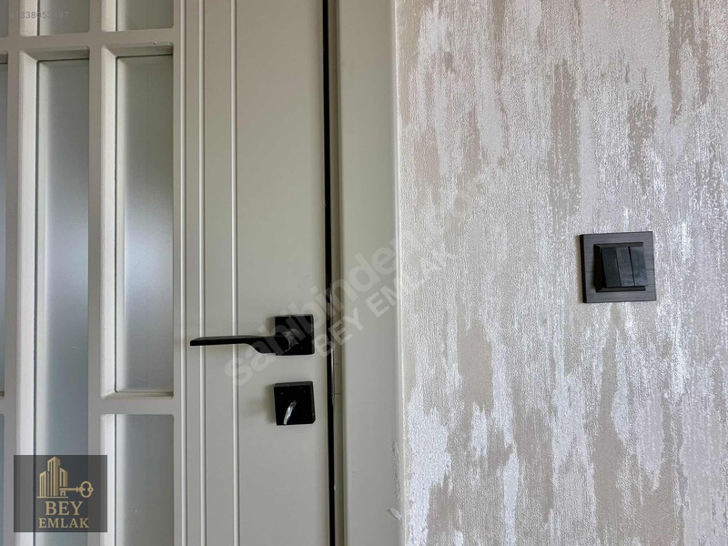 Ataşehir'de Fore Kazıklı Merkezi Konumda Lüks 3+1 Daire — fotoğraf 4