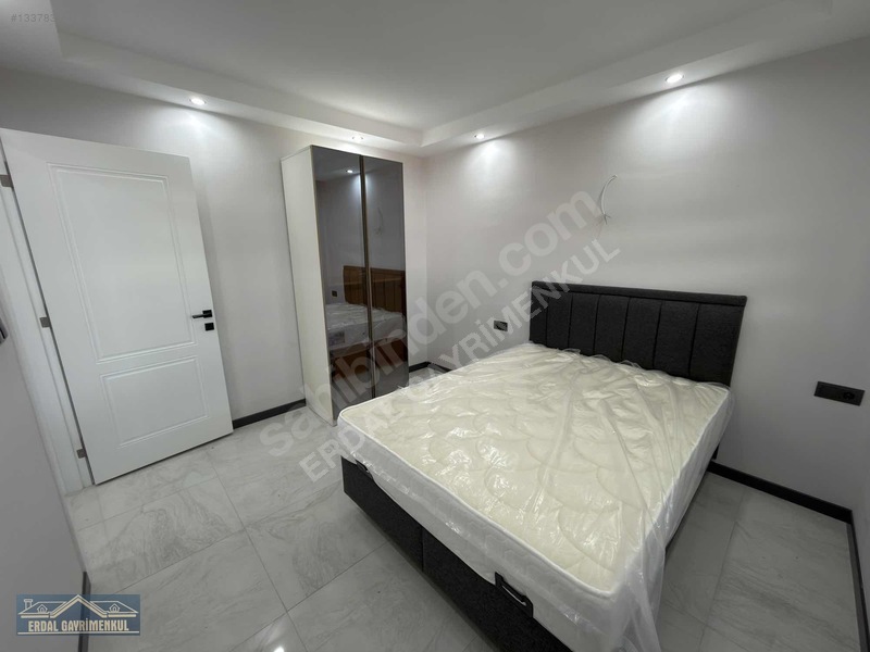 Sıfır Bina Sıfır Full Eşyalı Geniş Apartlar — fotoğraf 12