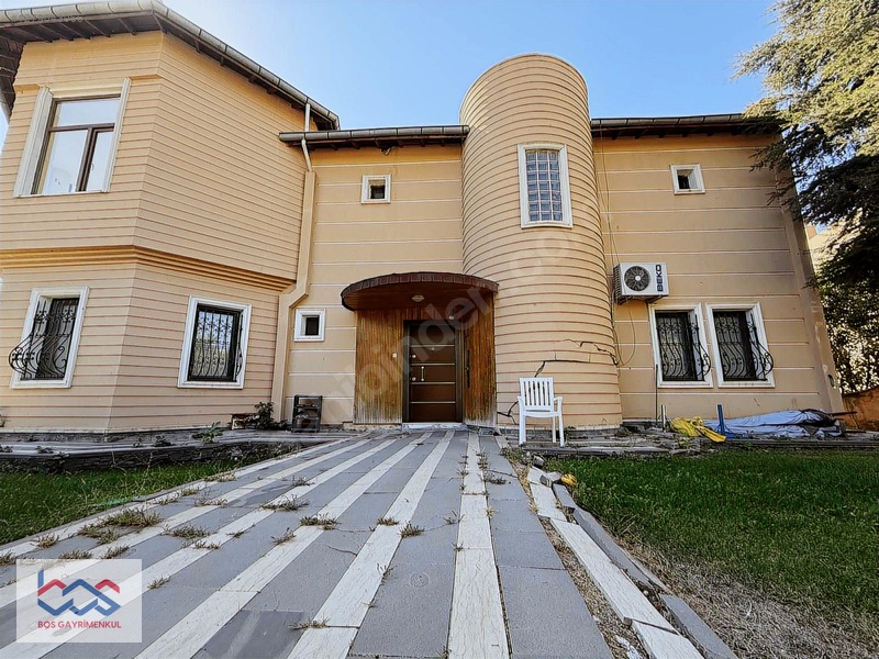 Bos'dan Hamravat Villalarında 1 Dönüm Arsaya Sahip Satılık Villa — fotoğraf 3