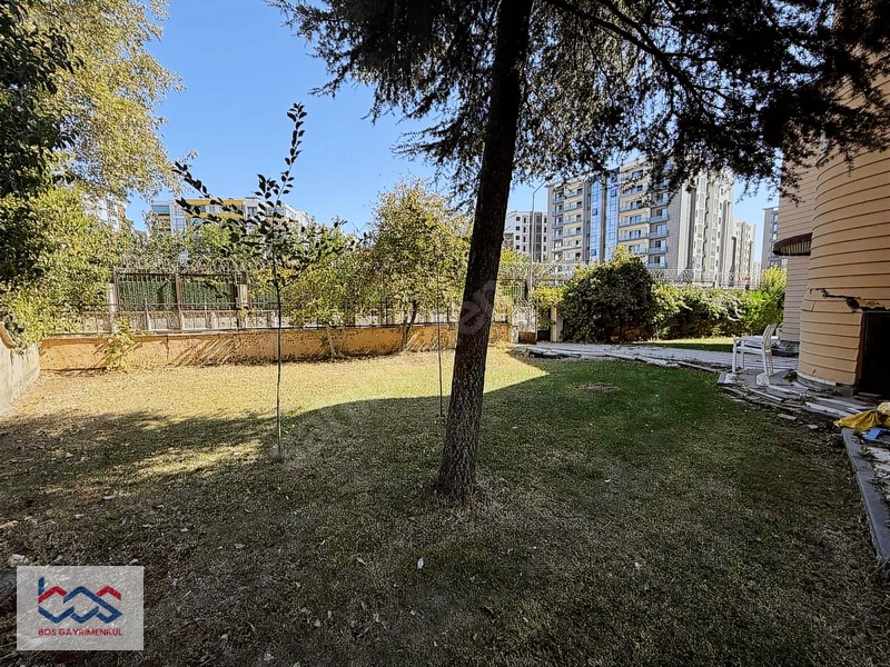 Bos'dan Hamravat Villalarında 1 Dönüm Arsaya Sahip Satılık Villa — fotoğraf 6