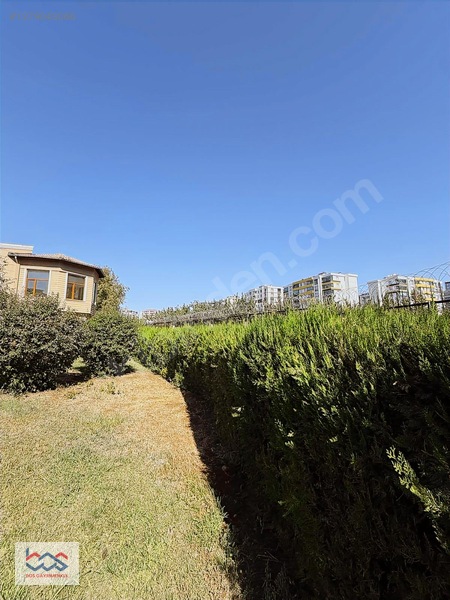 Bos'dan Hamravat Villalarında 1 Dönüm Arsaya Sahip Satılık Villa — fotoğraf 11