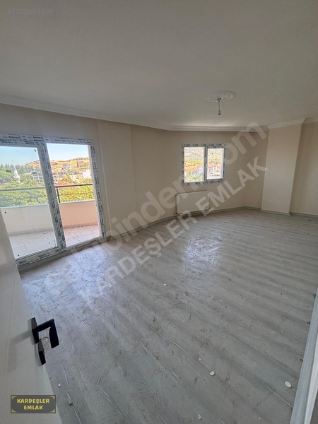 Uygun Fiyata Satılık 3+1 Köşe Daire — fotoğraf 9