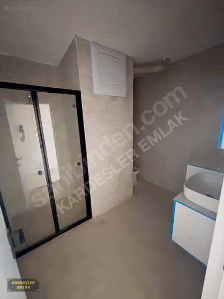 Uygun Fiyata Satılık 3+1 Köşe Daire — fotoğraf 12