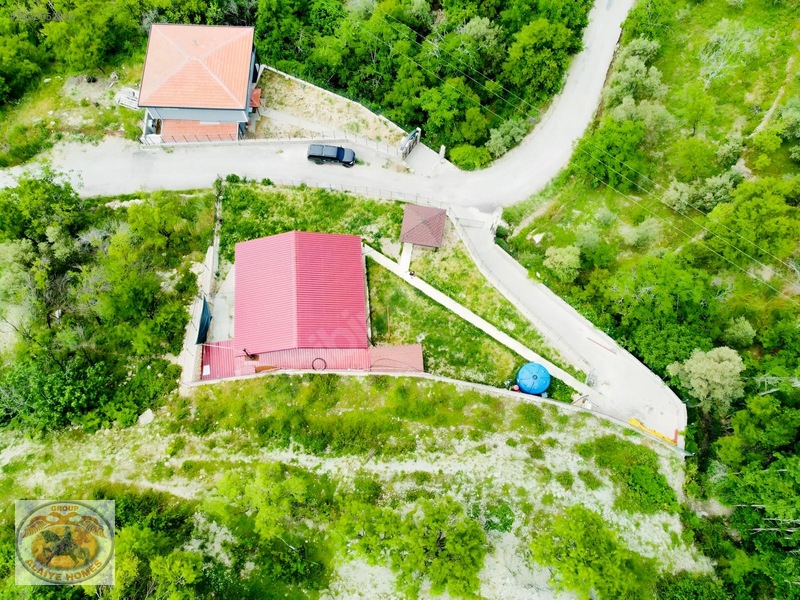 Alanya Badem Ağacı'nda Satılık Taş Ev Ve Arazi (4+1, 732m²) — fotoğraf 3