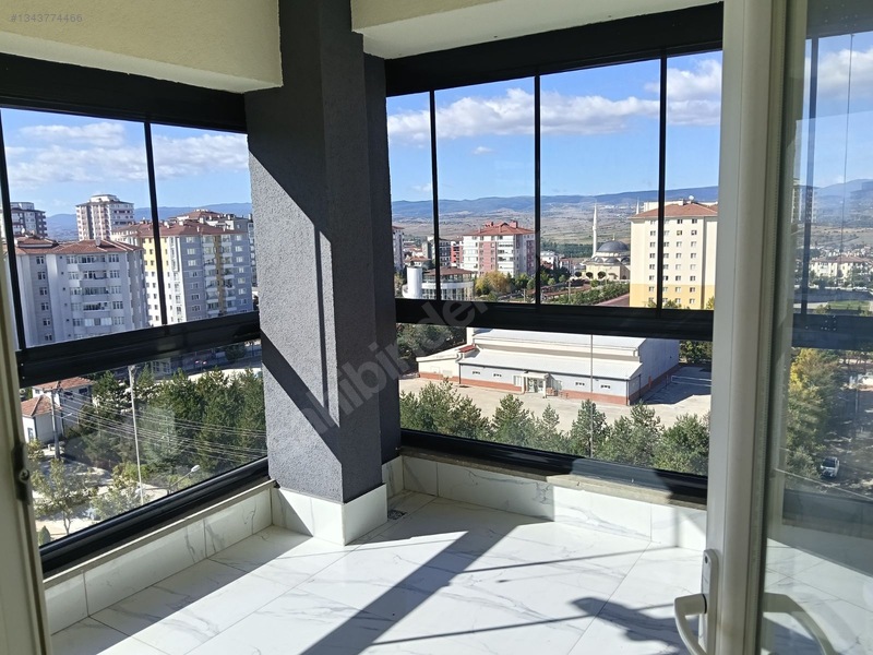 Kuzeykent Fen Lisesi Karşısı Vitrin 3 Rezidans Kış Bahçeli 2.5+1 — fotoğraf 24