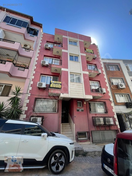 İzbana Yürüme Mesafesinde Şirinyer Merkezde 2+1eşyalı Daire — fotoğraf 15