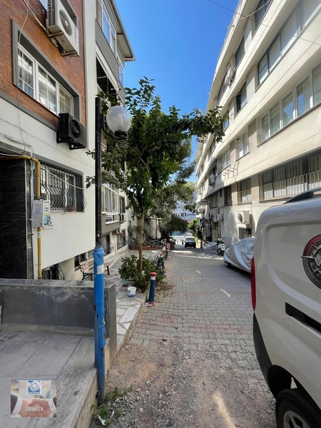 İzbana Yürüme Mesafesinde Şirinyer Merkezde 2+1eşyalı Daire — fotoğraf 17