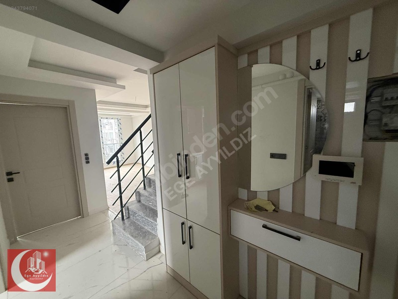Merkez Kipa'100 Metre Mesafede Açık Teraslı 2+1 Dublex Daire — fotoğraf 9
