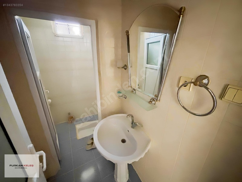 Furkan Keleş'den Başharık'da 3+1 Full Yapılı Daire — fotoğraf 14