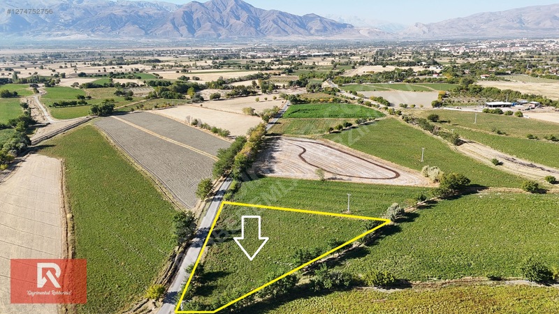 Rehber Emlak'tan 4718 M2 Buğdaylı Köyünde Anayol Üzeri Arazi !!! — fotoğraf 3