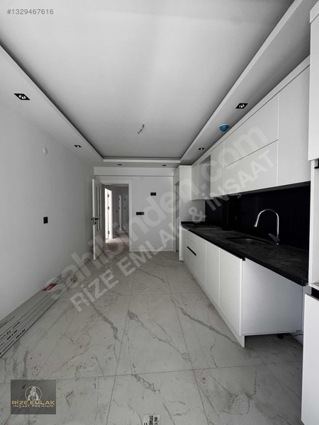 Rize Müftü Mah. Şimal Avm Yanı Lüks Sitede Kiralık 3+1 Daire — fotoğraf 7