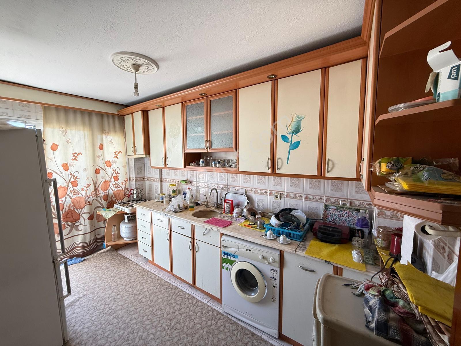 Buca İzban İnkilap Durağına Yakın Satılık Komple Bina — fotoğraf 8