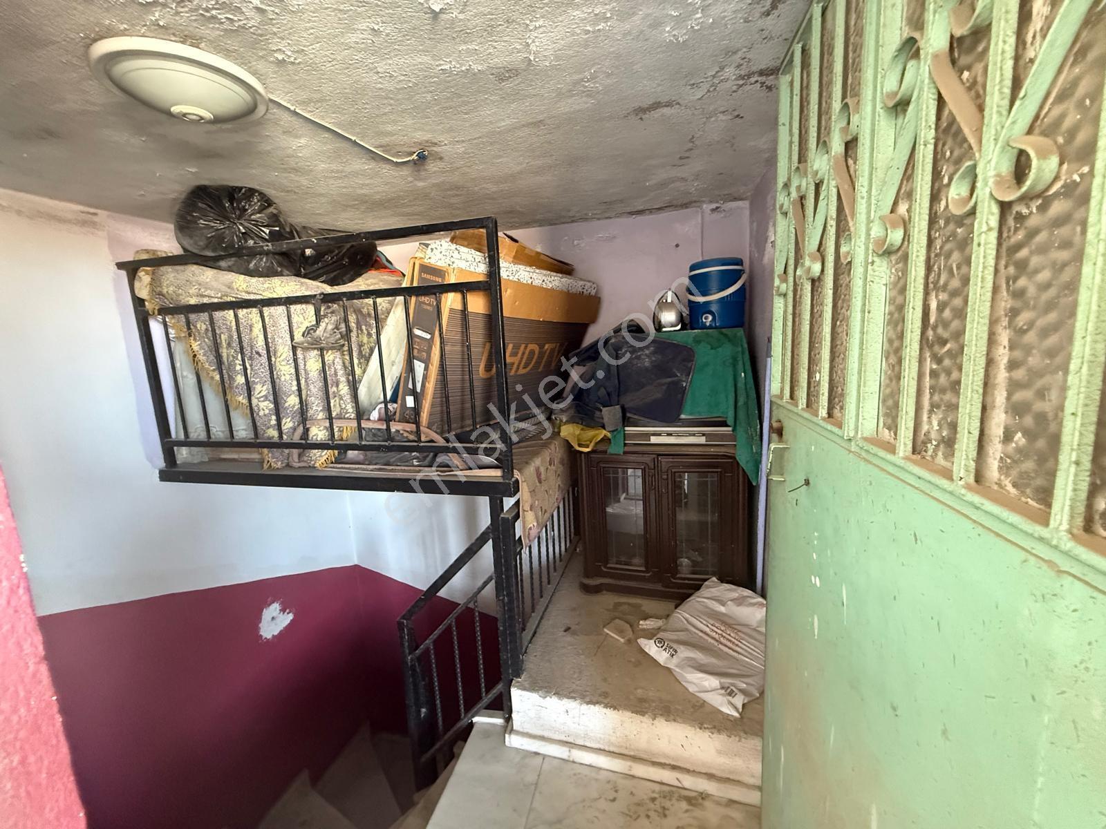 Buca İzban İnkilap Durağına Yakın Satılık Komple Bina — fotoğraf 14