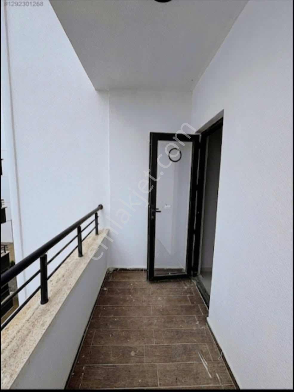 Denız Manzaralı Araç Takasına Uygun Lüx Satılık 1+1 Daire — fotoğraf 9