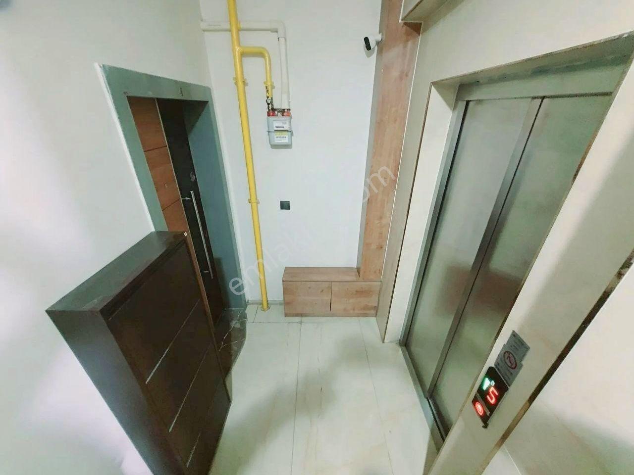 Uytundan Kadıköy'de Körfez Hastanesine 200 Mt. Ara Kat 3+1 Daire — fotoğraf 17