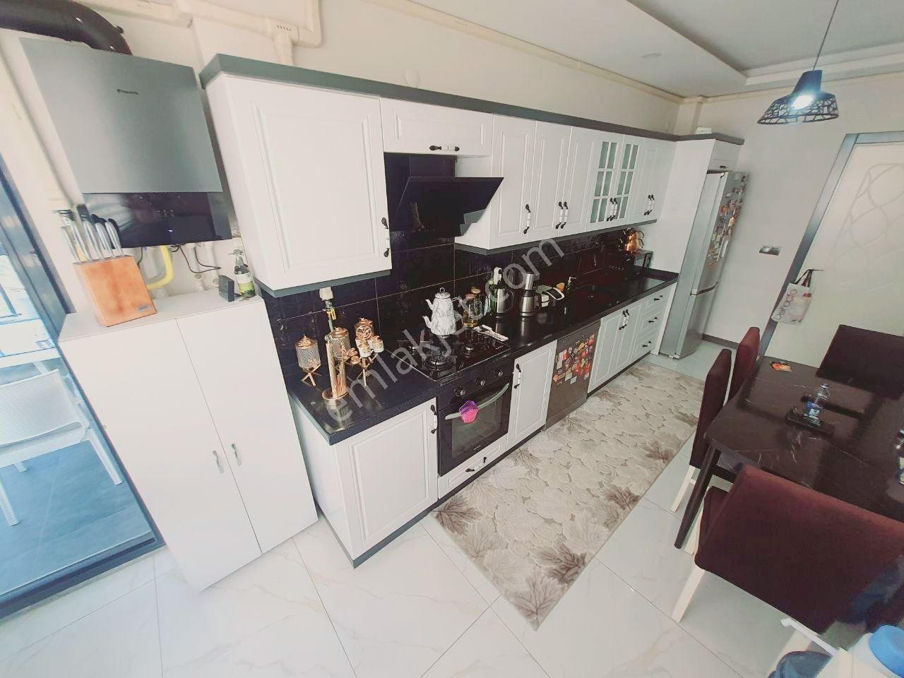Uytundan Kadıköy'de Körfez Hastanesine 200 Mt. Ara Kat 3+1 Daire — fotoğraf 18