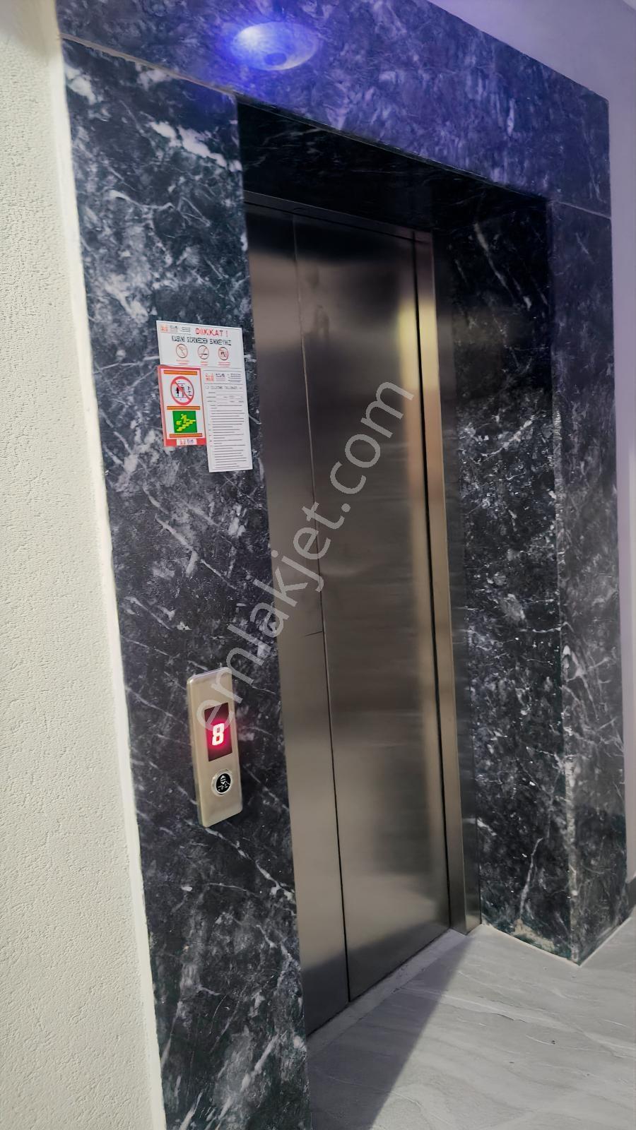 Metro Yanında Sıfır Binada 2+1 | 55 M² Net Satılık Daire — fotoğraf 7