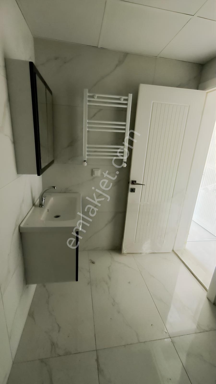 Metro Yanında Sıfır Binada 2+1 | 55 M² Net Satılık Daire — fotoğraf 9