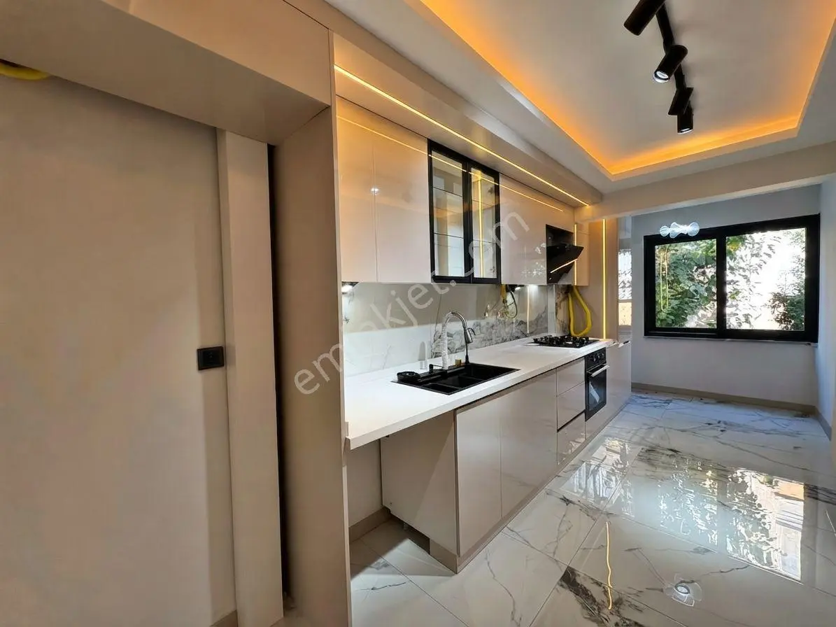 Aktif'ten Yetişen Alır Denize 300mt Hem 3+1 Hemde 1+0 Daire=4+1 Muhteşem Ötesi Daire — fotoğraf 9
