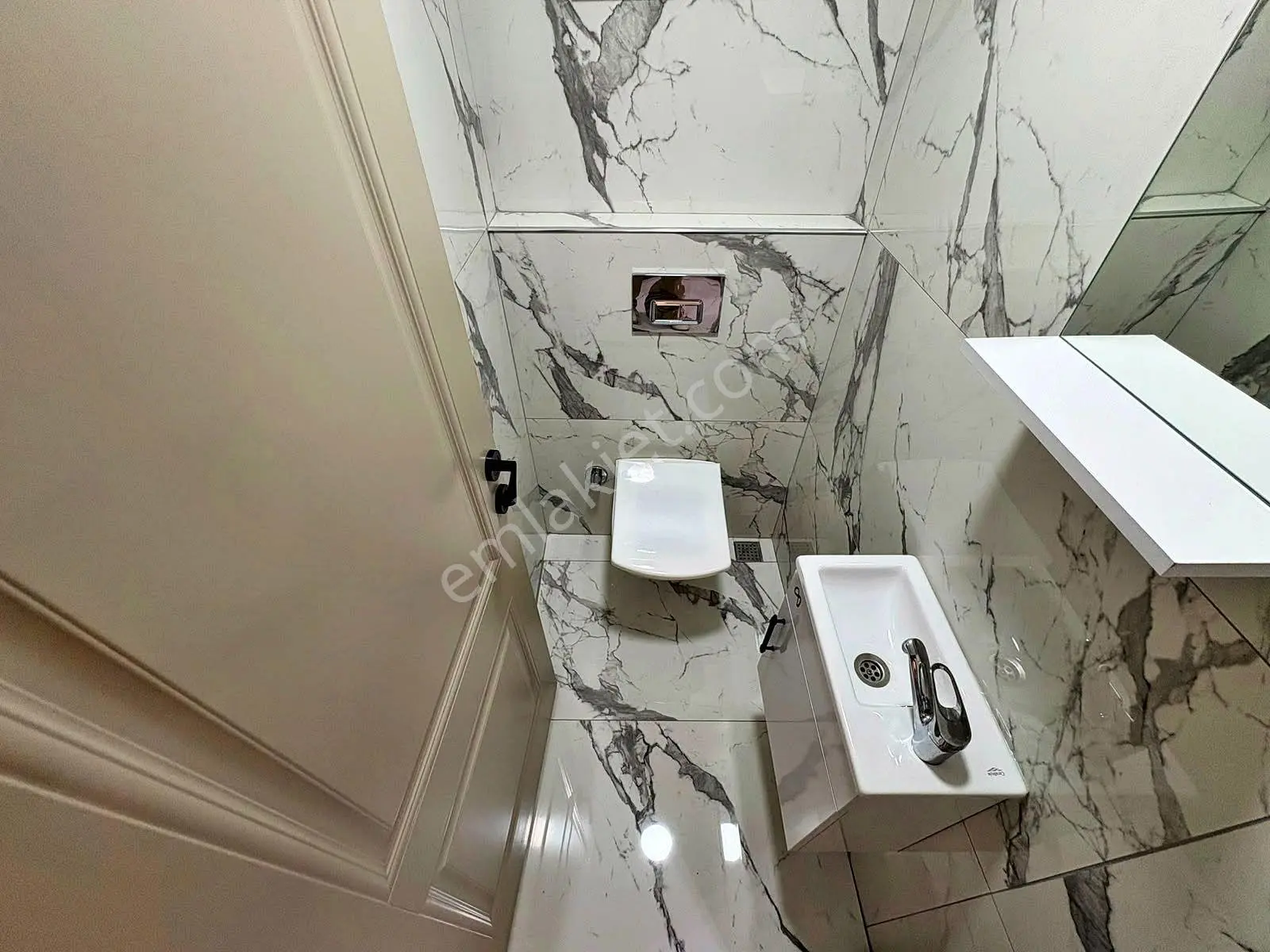 Aktif'ten Yetişen Alır Denize 300mt Hem 3+1 Hemde 1+0 Daire=4+1 Muhteşem Ötesi Daire — fotoğraf 23