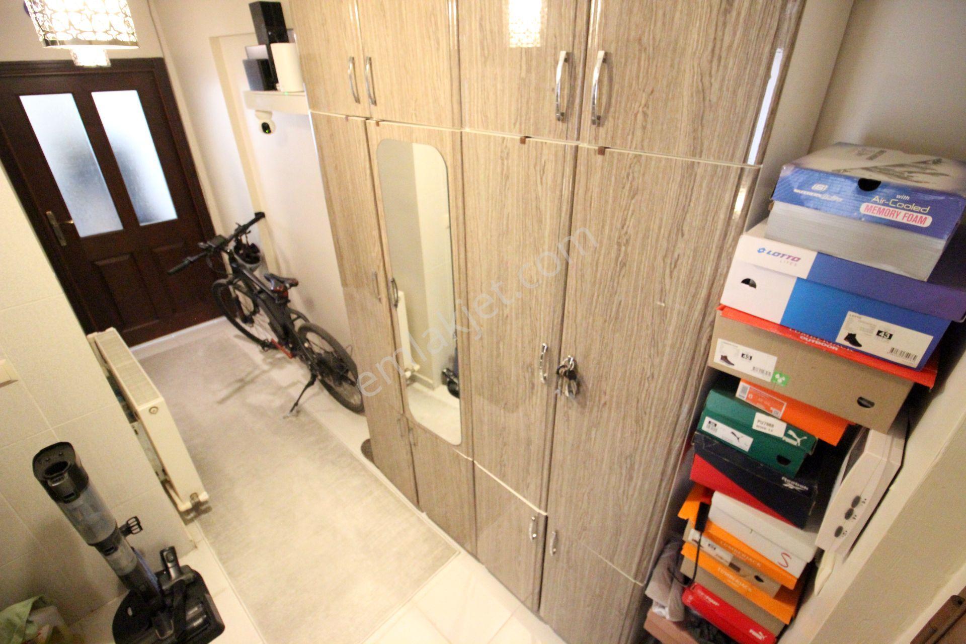 Hemdem Gayrimenkul'den Alsancak'ta Yüksek Girişyapılı 2+1 Dublex Satılık Daire — fotoğraf 18