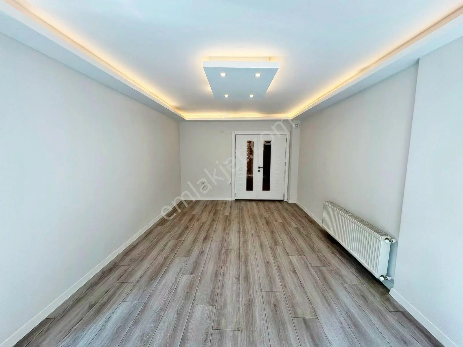 Aktif'ten Akçay'da Satılık Yüzme Havuzlu Arakat Kapalı Otoparklı 2+1 Daire — fotoğraf 33