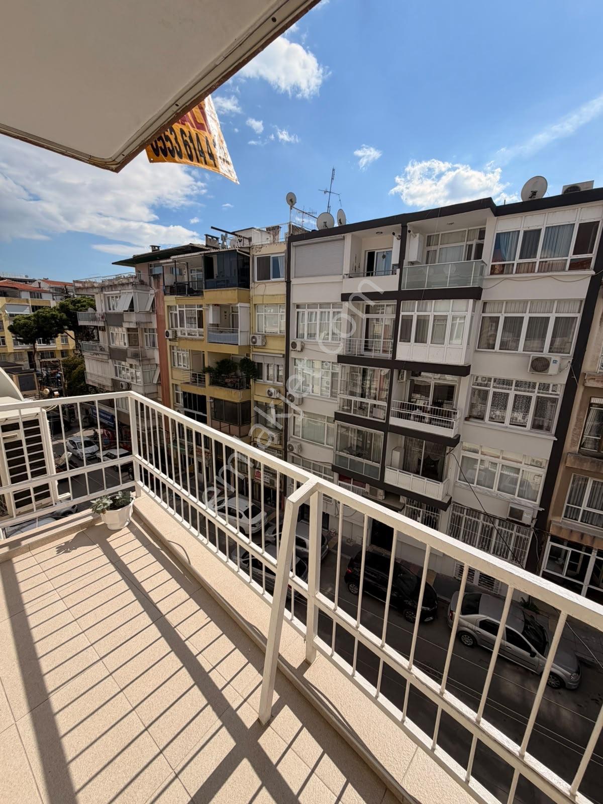 Konak Murat Reis'te 2+1 Deniz Manzaralı Satılık Daire — fotoğraf 22