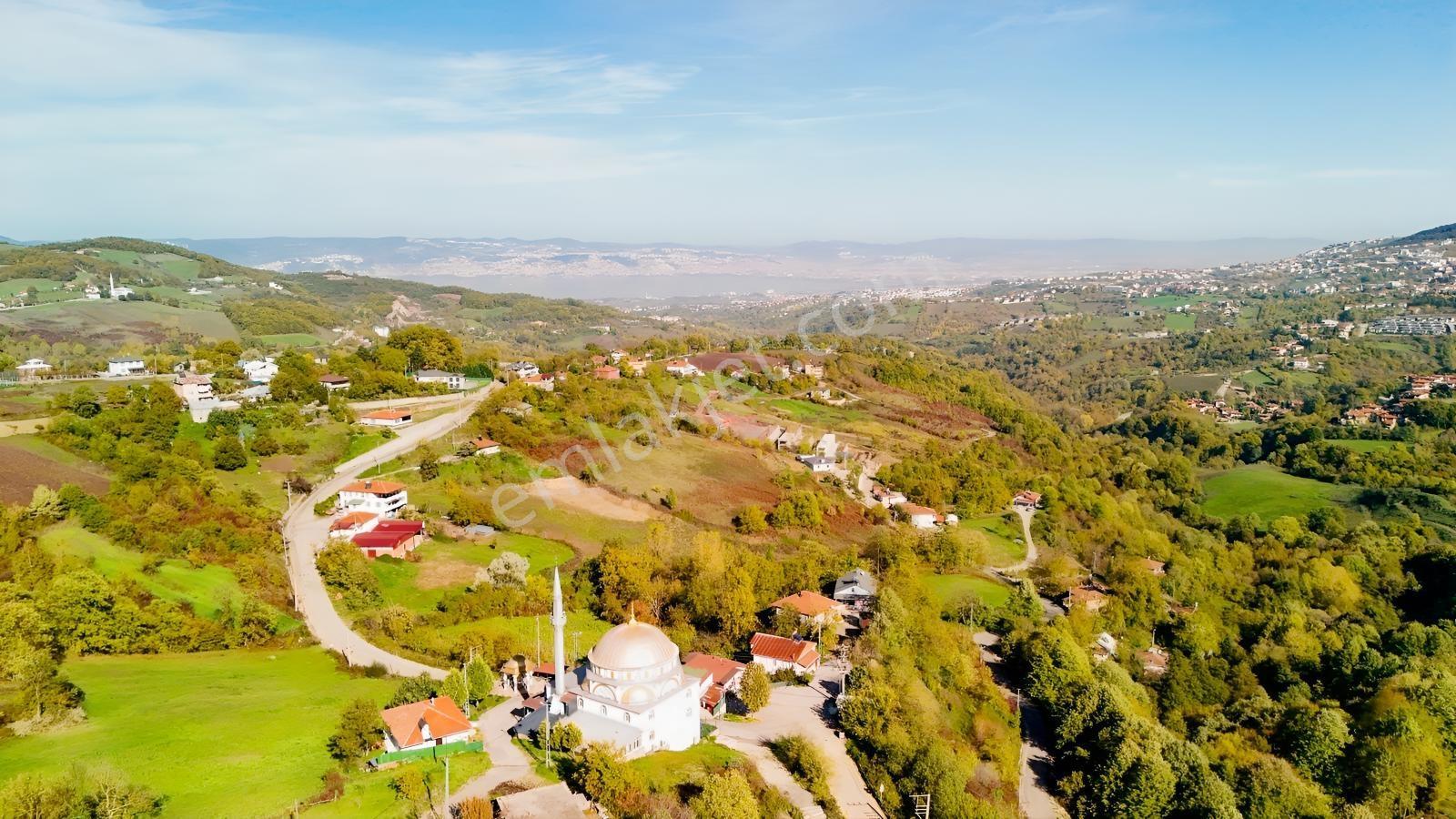 Gölcük Yeni Ferhadiye Bahçeli Müstakil Villa 3.450000tl Acilll — fotoğraf 19