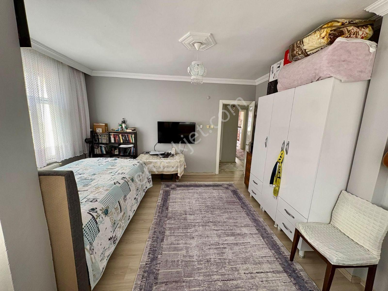 Türkmen Emlak'tan Y.emre Mah. Satılık 2+1 Balkonlu 3 Kat Daire — fotoğraf 10