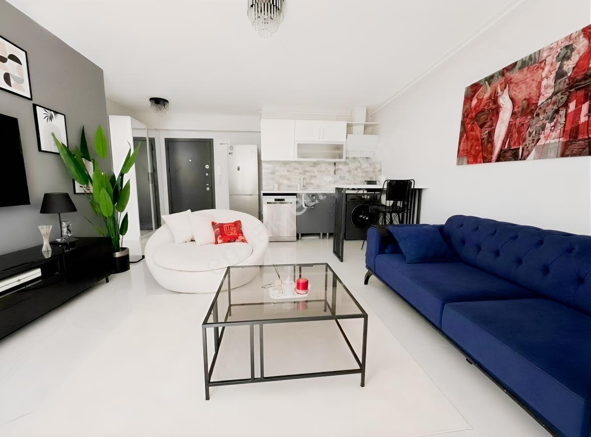 Aydınlı'da Güvenlikli Sitede 1+1 Satılık Daire — fotoğraf 5