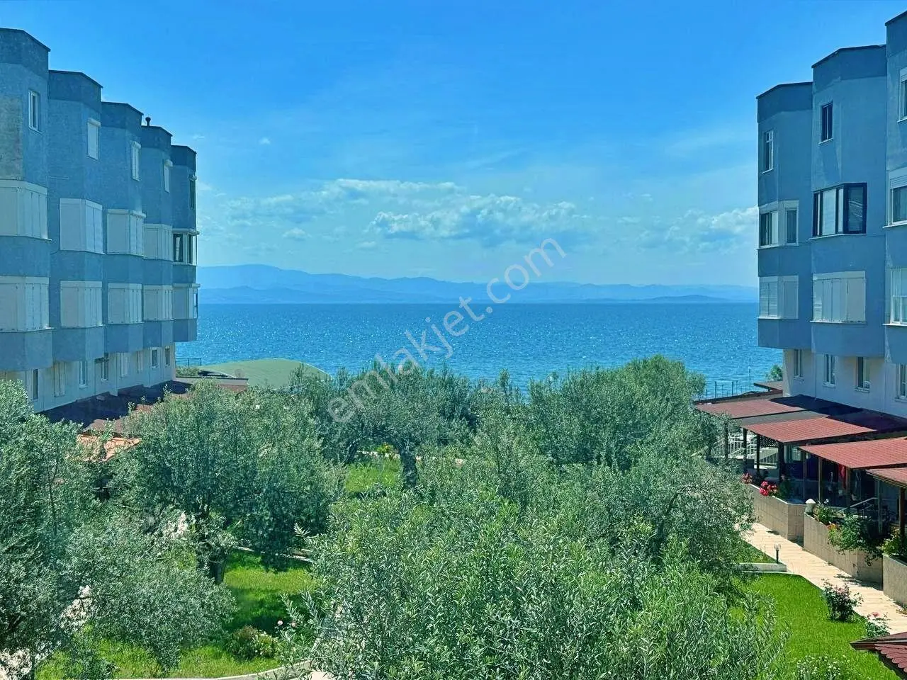 Yetkisi Uytundan Altınolukta Denize Sıfır Havuzlu Sitede Dubleks — fotoğraf 4