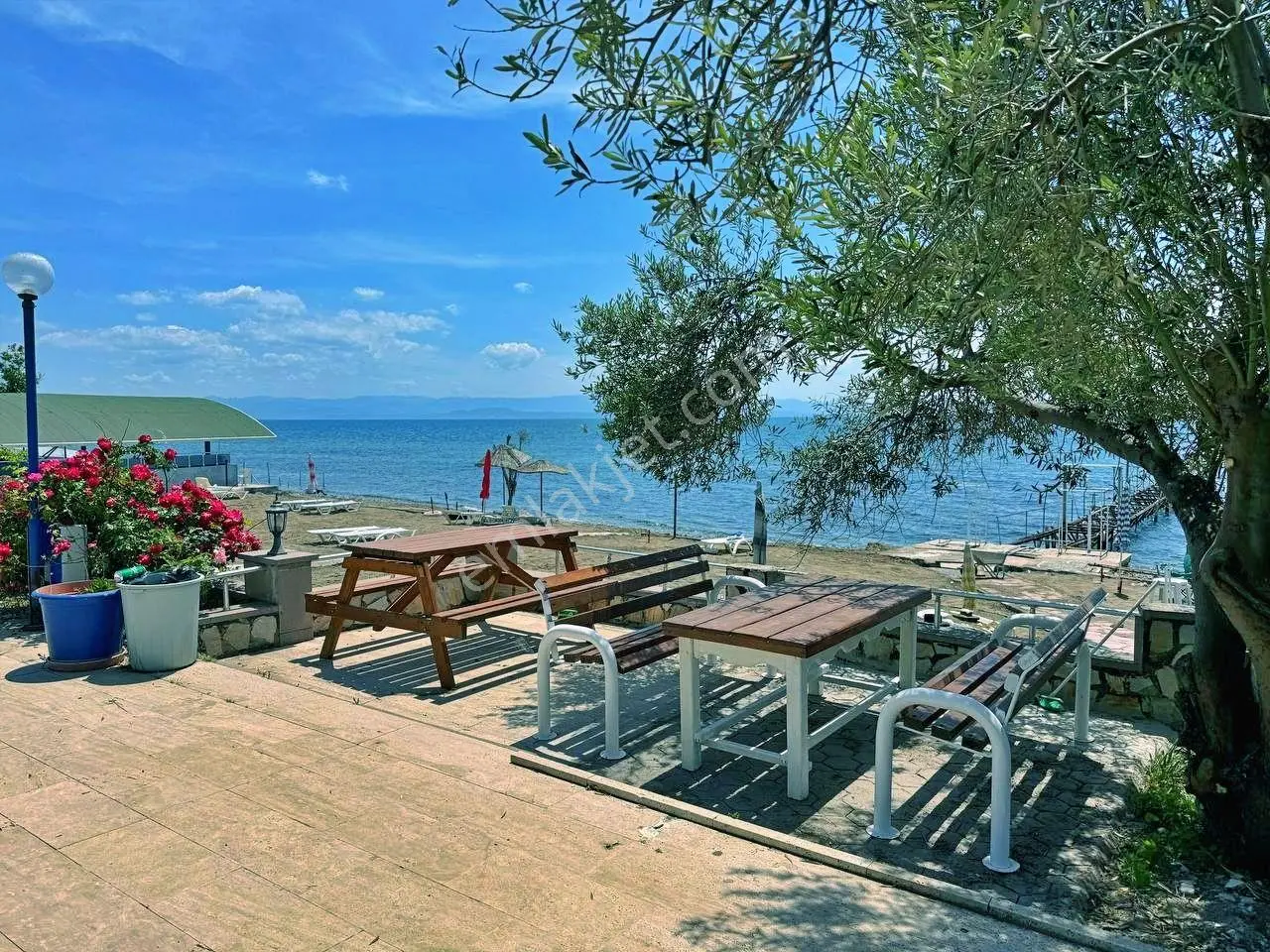 Yetkisi Uytundan Altınolukta Denize Sıfır Havuzlu Sitede Dubleks — fotoğraf 31