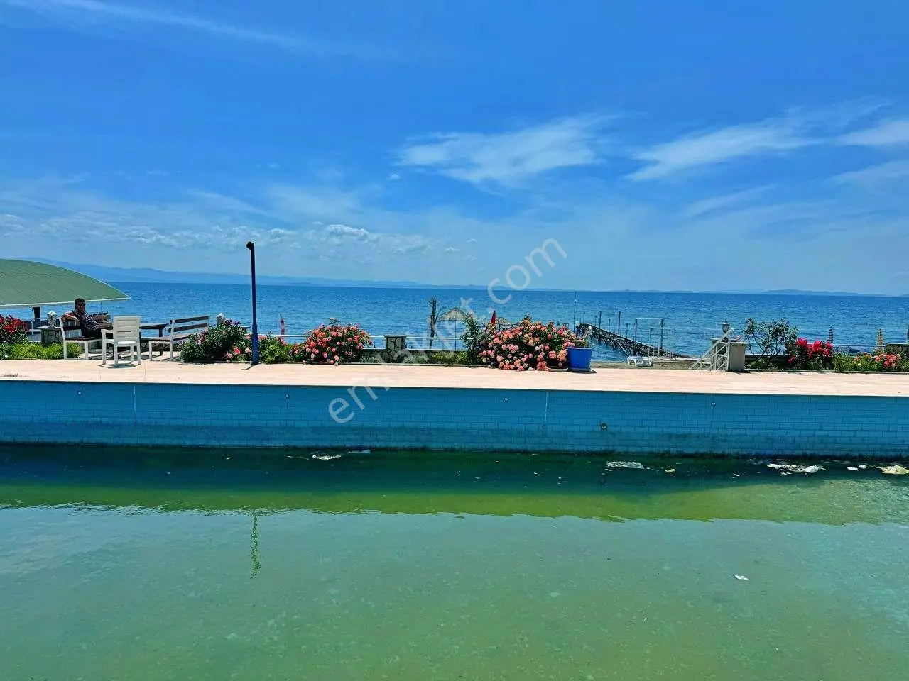 Yetkisi Uytundan Altınolukta Denize Sıfır Havuzlu Sitede Dubleks — fotoğraf 32